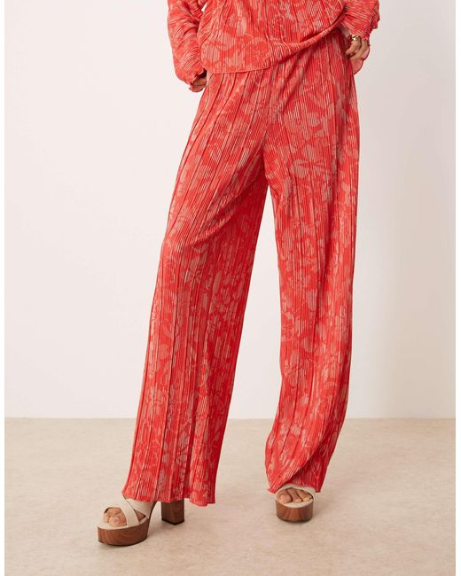 Y.A.S Red – plissierte hose