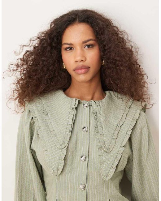 Ghospell Mini-Jurk Met Oversized Kraag in het Natural