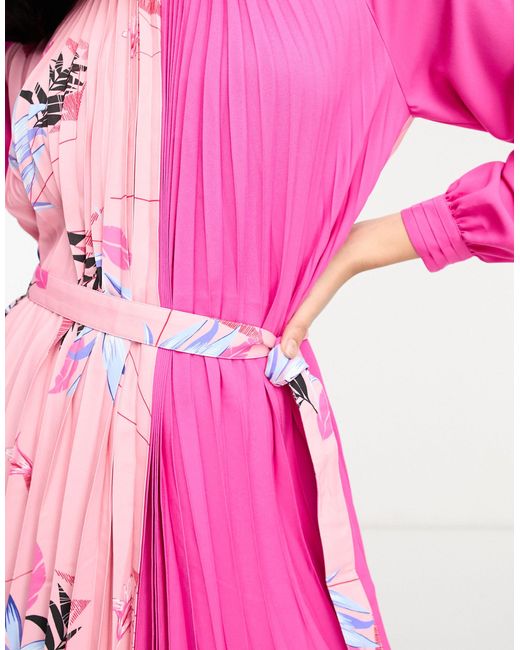 Robe droite courte et plissée à imprimé contrastant French Connection en  coloris Rose | Lyst