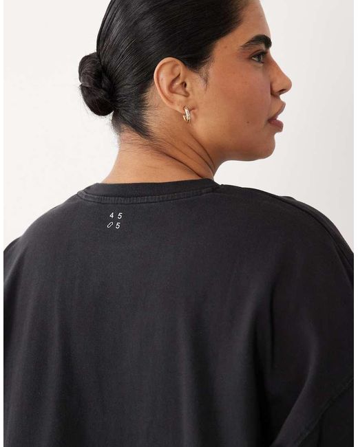 4505 Black Curve Icon Heavyweight Cotton Cropped T-shirt With Quick Dry Finish