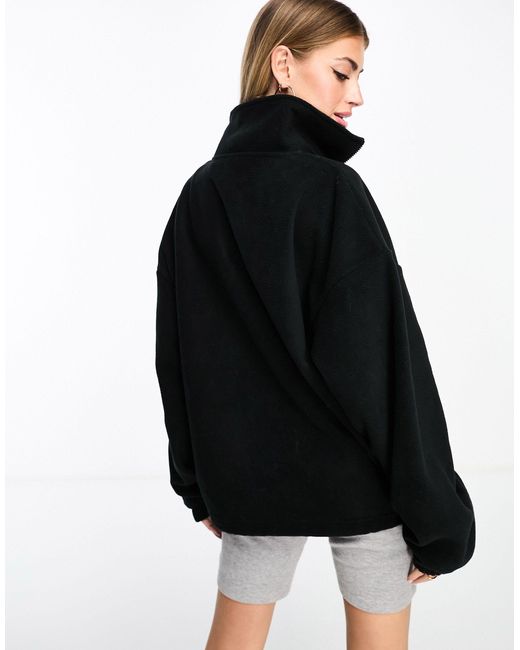 ASOS Black Asos design – weekend collective – oversize-sweatshirt aus em teddyfell mit logo und kurzem reißverschluss