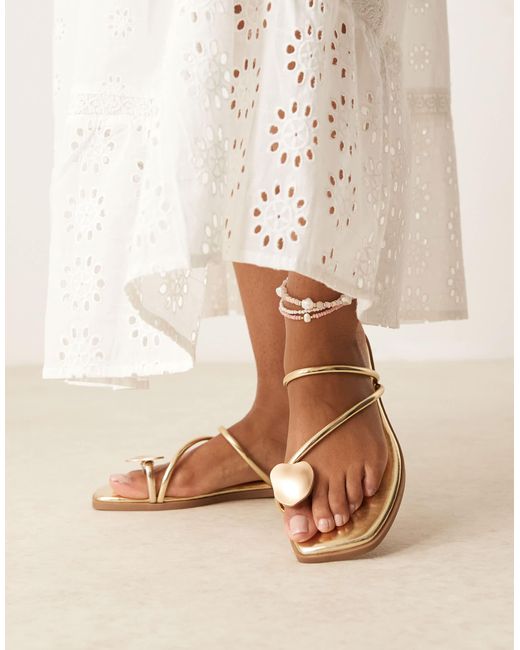 Glamorous Natural Toe Thong Flat Sandals