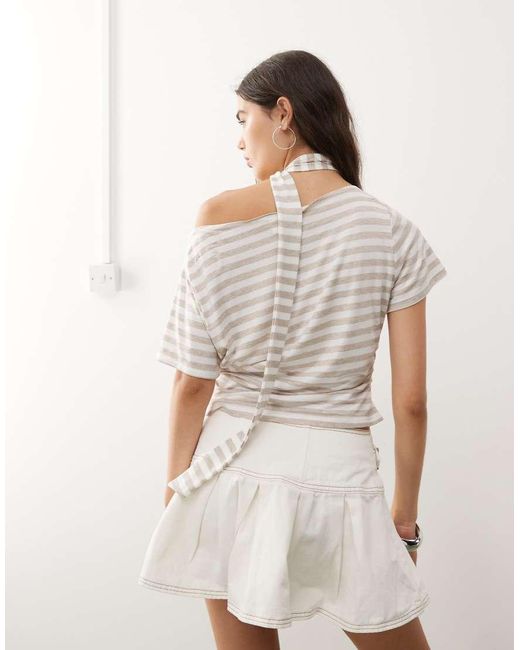 Reclaimed Vintage White Slouchy Shoulder Top With Scarf