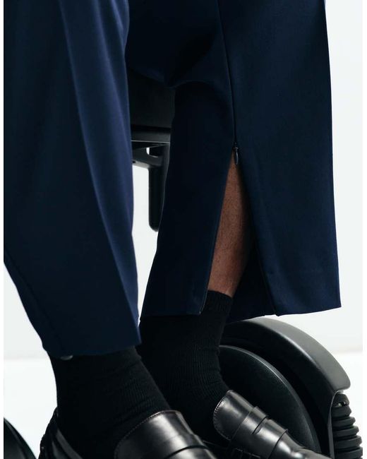 Asos Adaptive ASOS de hombre de color Blue