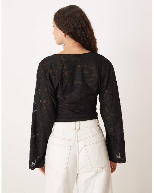Gina Tricot Black Long Sleeve Textured Print Crew Neck Top