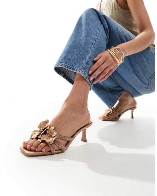 Stradivarius Blue Embellished Heeled Sandal With Flower