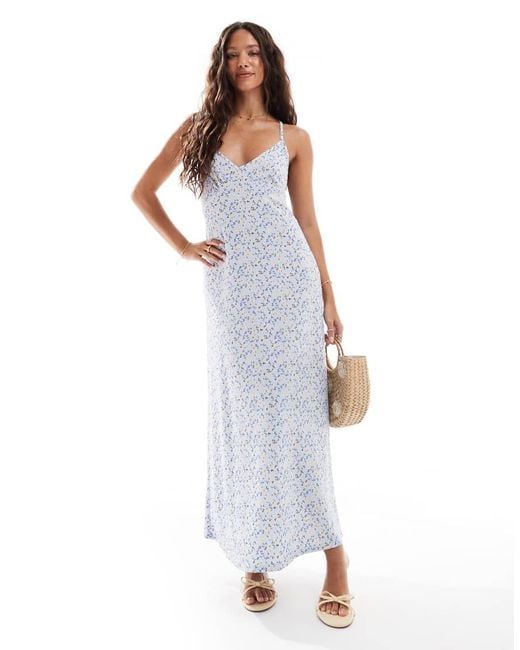 Vestito Midi Stropicciato Con Spalline Sottili A Fiori di New Look in White