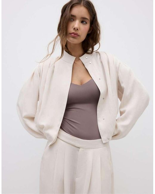 Stradivarius Natural Flowing Pleated Bomber Jacket