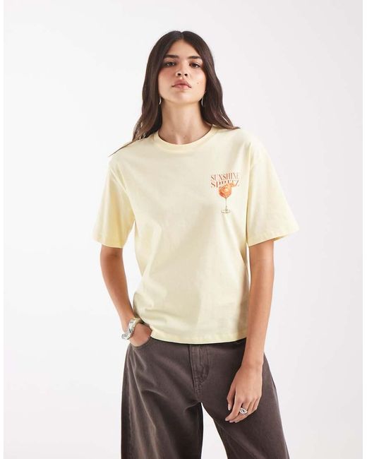 Vero Moda Natural Sunshine Sprtiz Graphic T-shirt