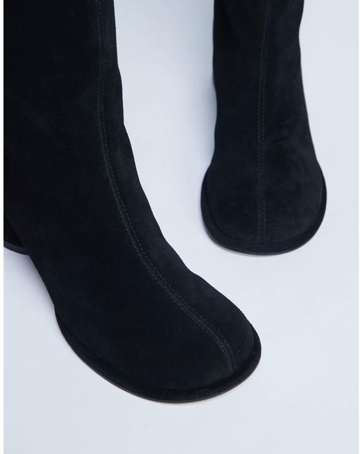 Thea - bottes hauteur genou en daim véritable à talon carré TOPSHOP en coloris Black