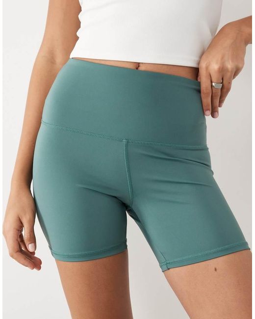 4505 Green Icon Active High Waist 5 Inch legging Short With Zip Phone Pocket