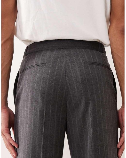 Pantalones De Traje De Corte Tapered Holgado Con Raya Diplomática De ASOS de hombre de color Gray