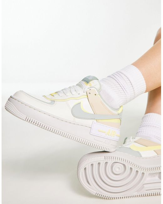 Air force 1 - shadow - baskets - pastel Nike en coloris White
