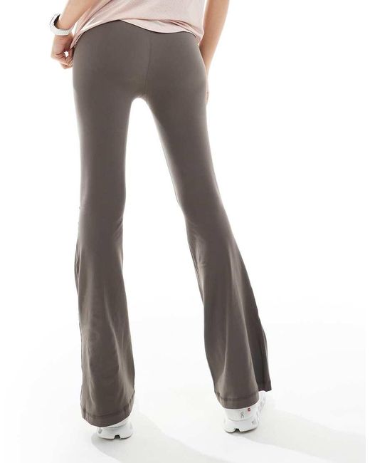 agon® Gray Flared Leggings