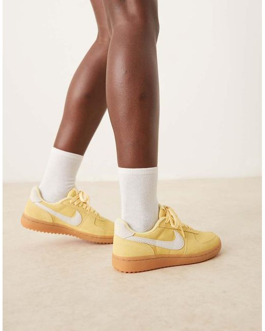 Nike Natural Field General Trainers