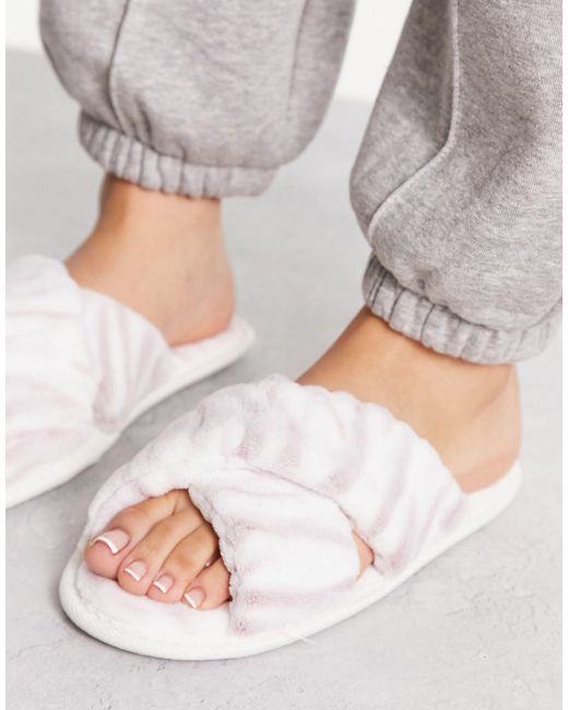 New Look Crossover Slider Animal Print Slippers in Grey | Lyst Australia
