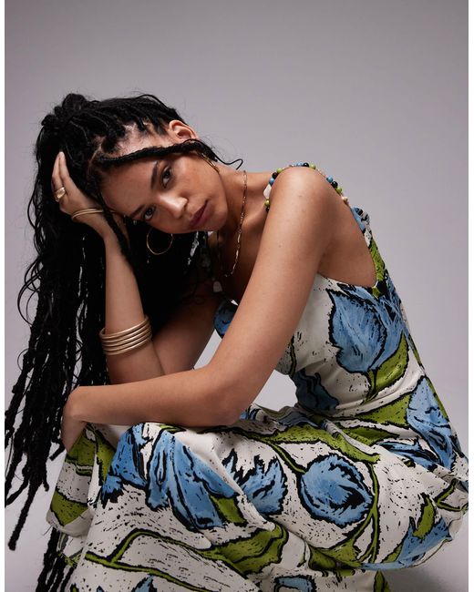 Robe nuisette mi-longue à col bénitier et perles aux bretelles - bleu fleuri TOPSHOP en coloris Gray