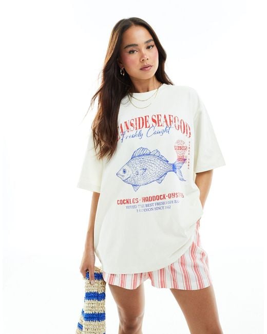 ASOS White Boyfriend Fit T-shirt With Oceanside Seafood Graphic