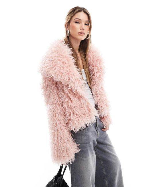 The Frolic Pink X bella stovey – exklusive – jacke aus zotteligem kunstpelz