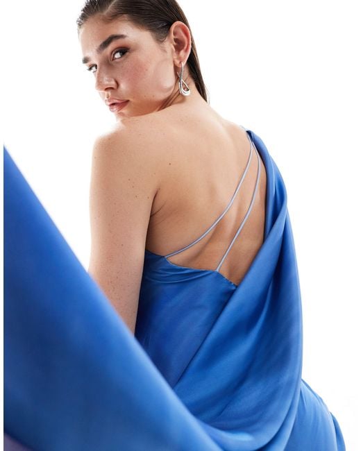 Robe asymétrique mi-longue satinée - clair Mango en coloris Blue