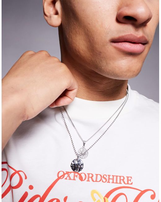 ASOS – 2er-pack farbene halsketten aus wasserfestem edelstahl mit gehämmerten anhängern im geschmolzenen design in White für Herren