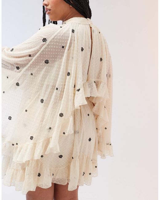 ASOS Natural Asos design curve – besticktes minikleid aus genopptem stoff