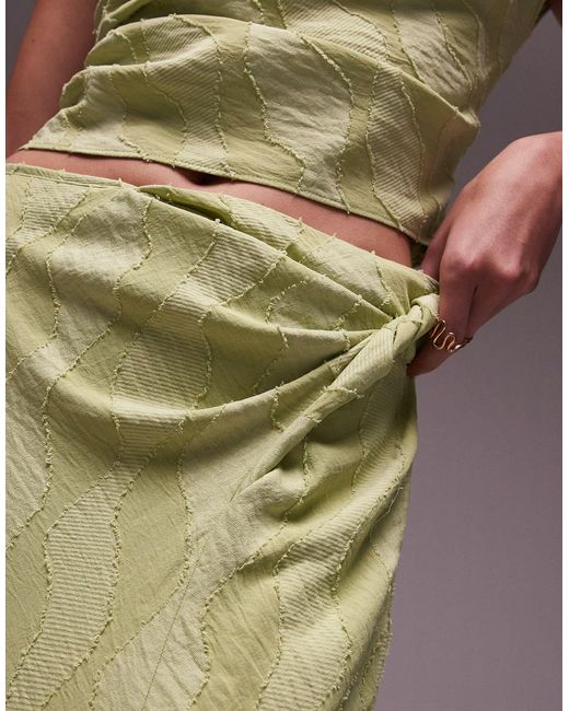 Falda larga verde con detalle retorcido y diseño TOPSHOP de color Gray