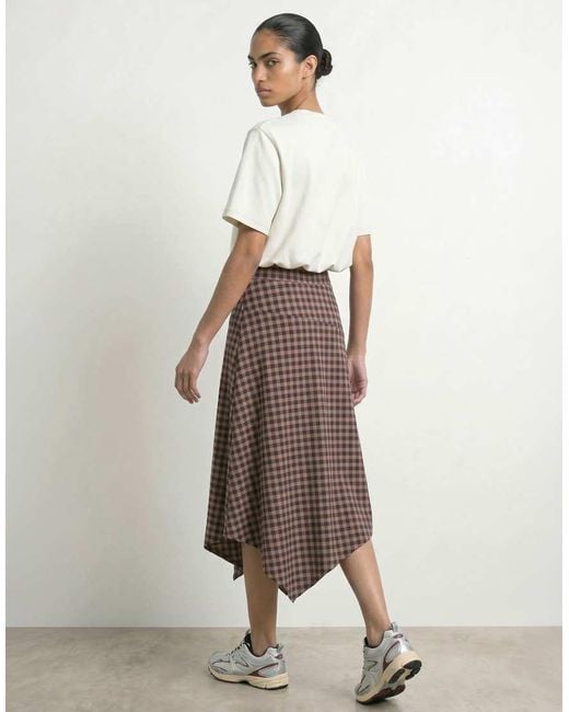 HYPEDROP White Midi Skirt