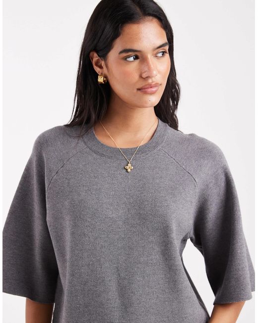 Object Gray – kurzärmliger, strukturierter strickpullover