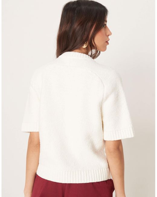 Abercrombie & Fitch White V Neck Knitted Top