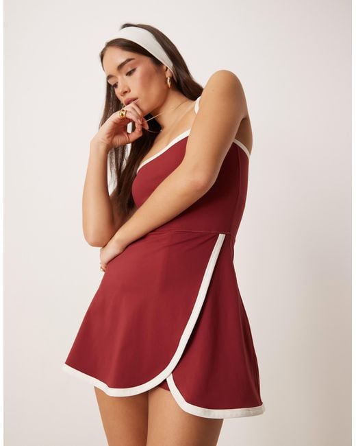 Tala Red – dayflex active – tennis-kleid