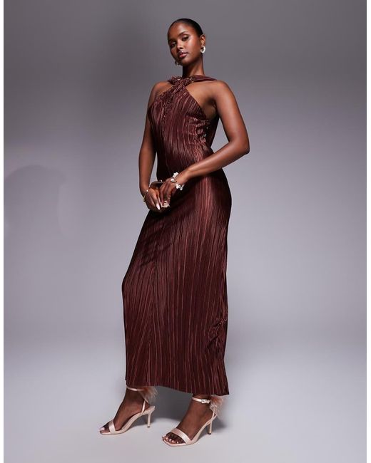Vestido Largo Marrón Plisado Con Parte Delantera Cruzada Y Espalda Drapeada De ASOS de color Purple