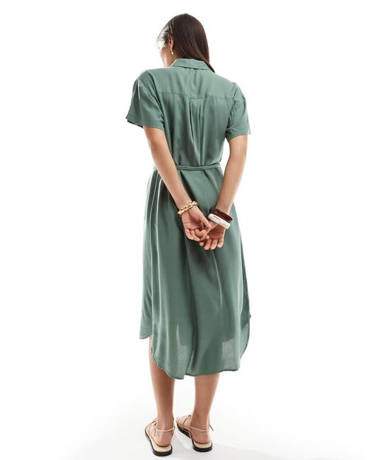 Vestito Camicia Midi Con Cintura Annodata di Vero Moda in Green