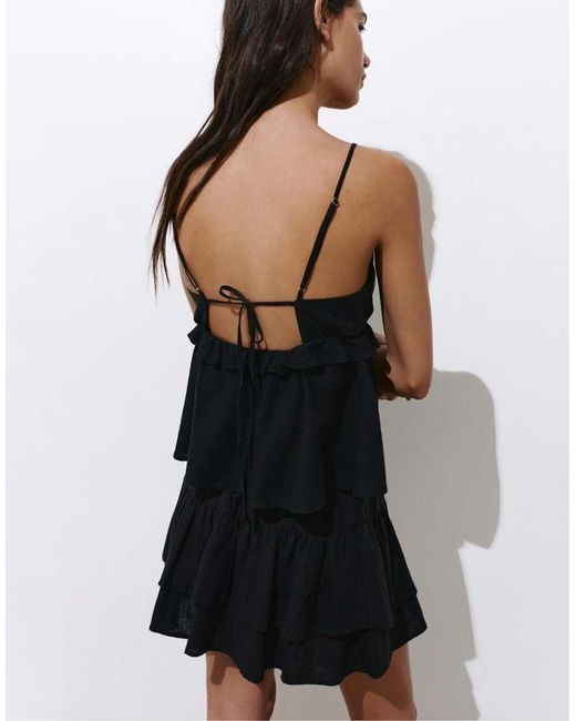 Top di Pull&Bear in Black