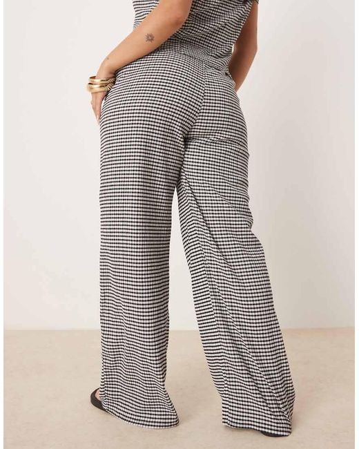 Pantalones A Cuadros Monocromáticos De Pernera Ancha De Asos Design Curve (Parte De Un Conjunto) ASOS de color Gray
