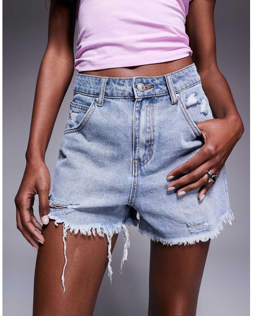 Pantalones Cortos Vaqueros Claro Con Bajo Desflecado De Princess Polly de color Blue