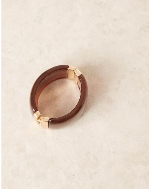 Mango Oversized Brede Armband in het Natural