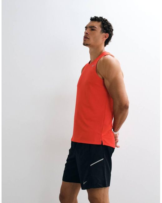 Nike Red Miler Dri-fit 7inch 2in1 Shorts for men