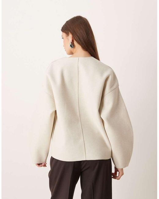 Vila Natural Clean Cropped Lightweight Jacket