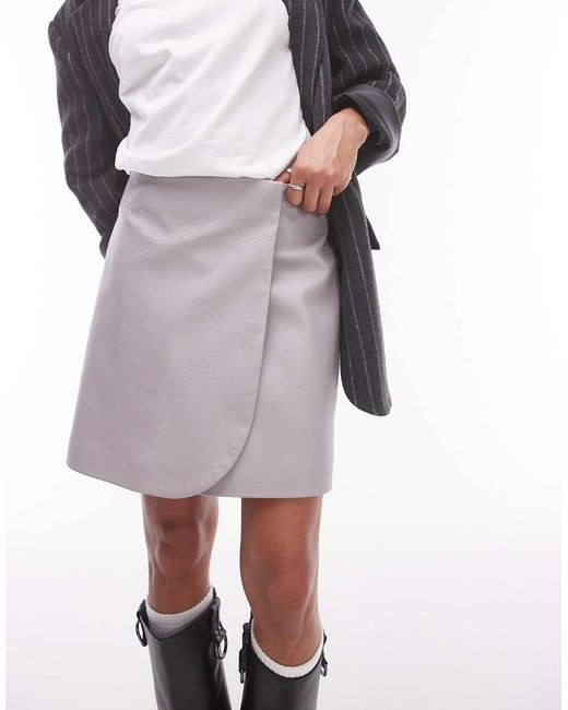 Minigonna A Portafoglio Colomba di TOPSHOP in Gray