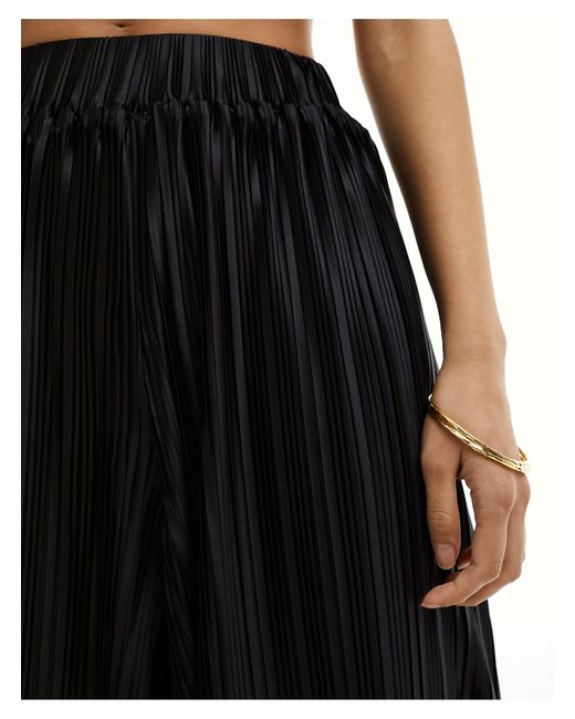 4th & Reckless Blue Pleated Wide Leg Pants