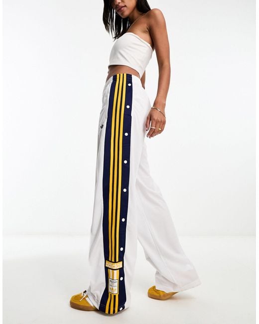 Pantalones s con diseño universitario adibreak Adidas Originals de color White