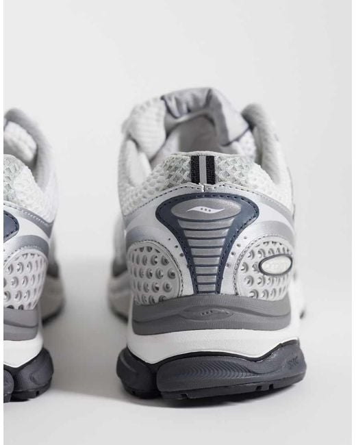 Saucony White Progrid Triumph 4 Og Trainers