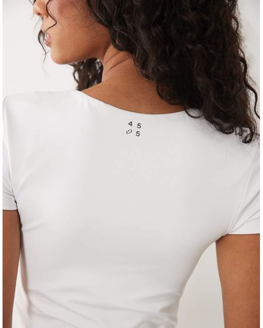 4505 White Active Scoop Neck Baby Tee With Inner Bra And Removable Padding