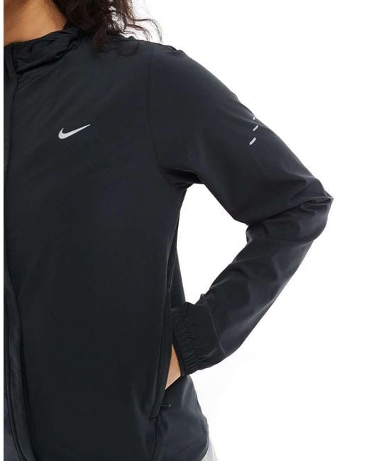 Nike Black Swift Repel Jacket