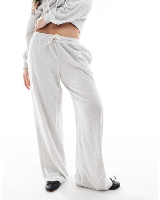 Cotton On Superzachte Lichtgewicht Joggingbroek in het White
