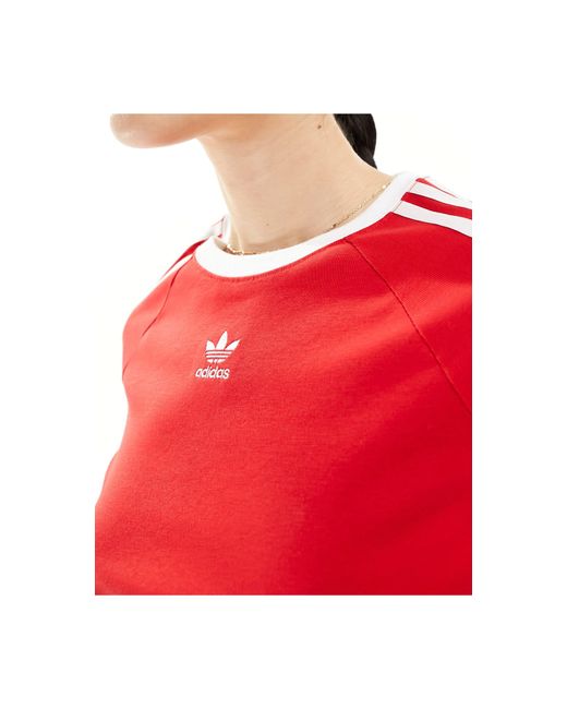 Camiseta roja muy entallada con detalle Adidas Originals de color Red