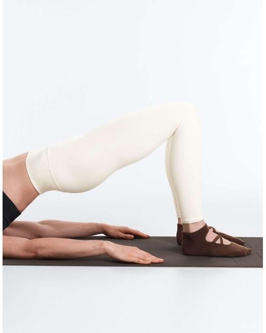 Oysho Red 2 Pairs Of Cotton Blend Yoga And Pilates Sneaker Socks With Crossover Straps