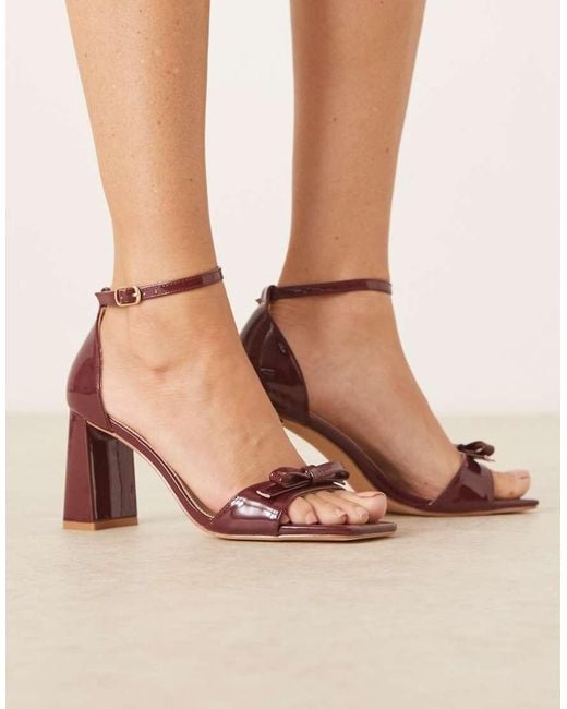 Glamorous Natural Block Heeled Sandals With Bow
