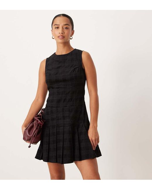 Nobody's Child Petite Black Pleated Mini Dress